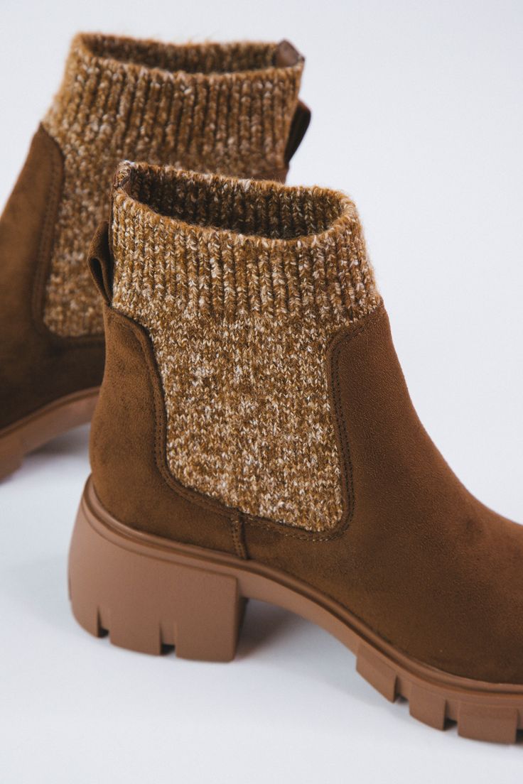 Zordy Sweater Knit Chelsea Boots