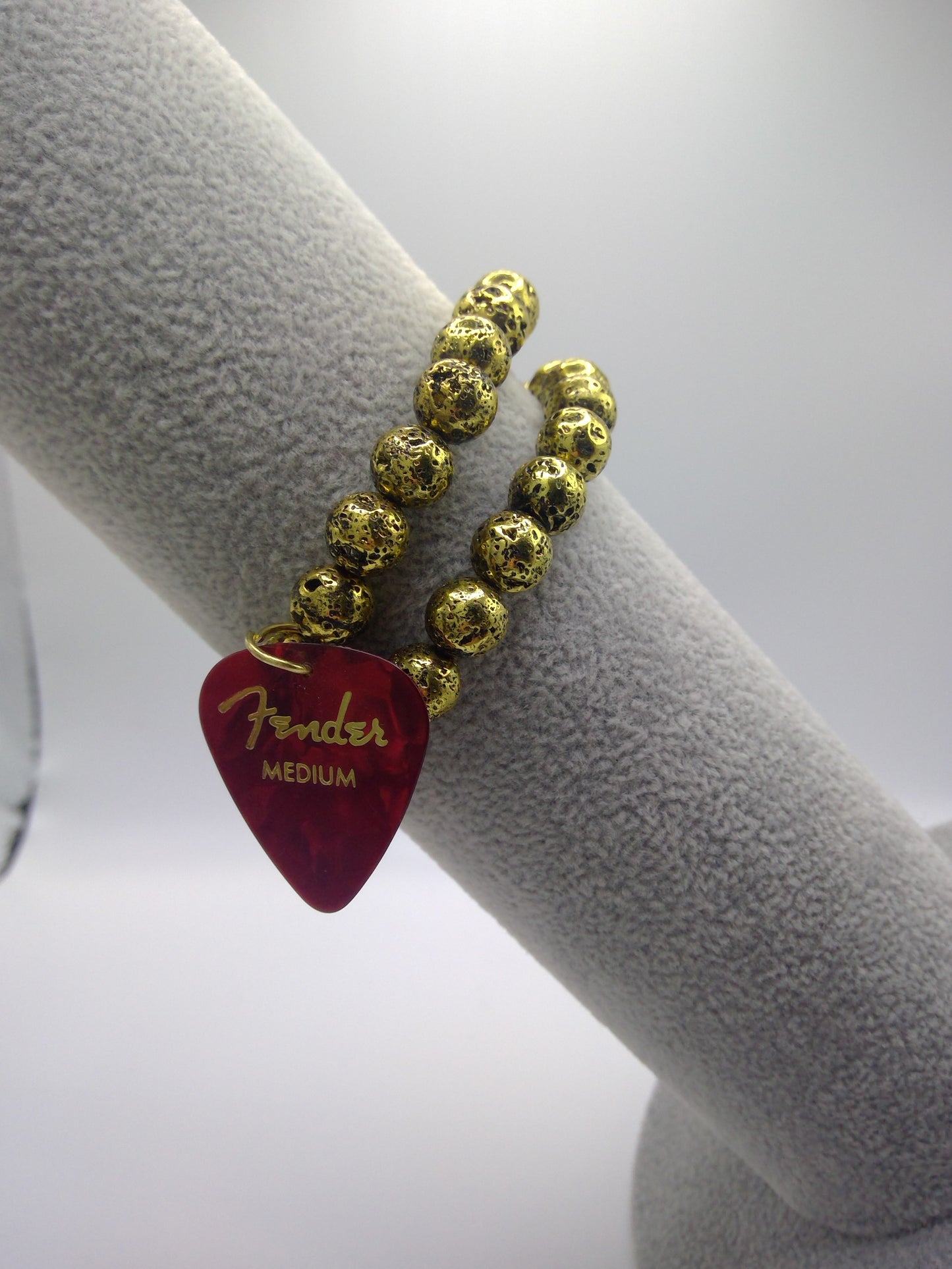 Fender Guitar Pick 2pc Gold Stretch Bracelets