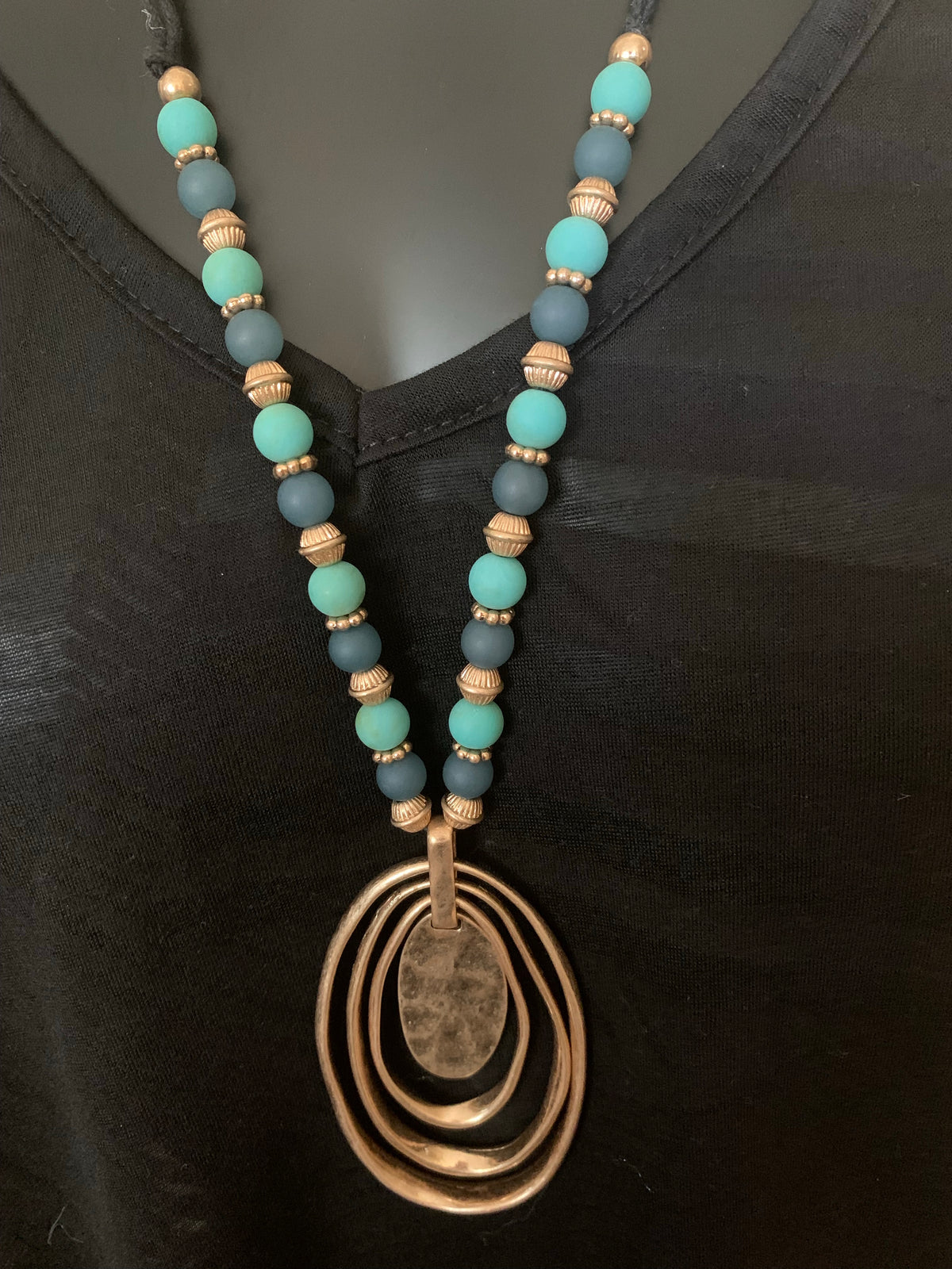 Long oval beaded necklace set