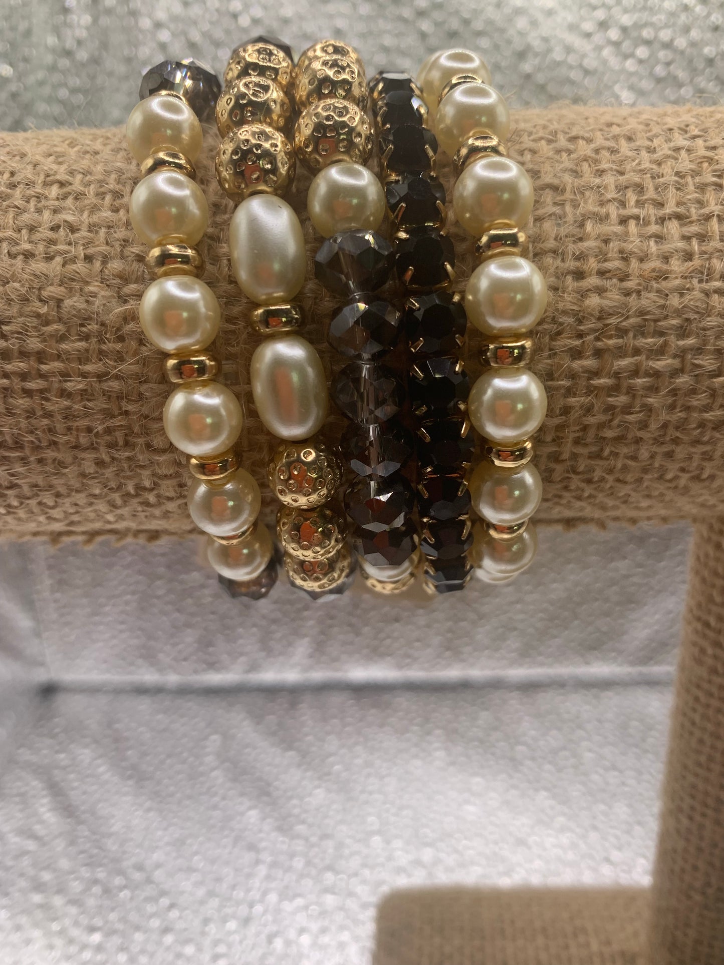 Pearls and Crystal Bracelet Set