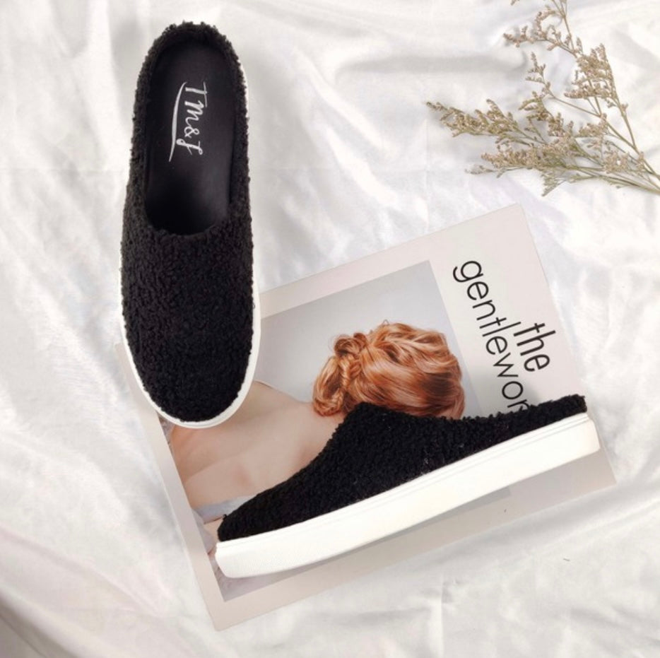 Furry CloseToe Mules