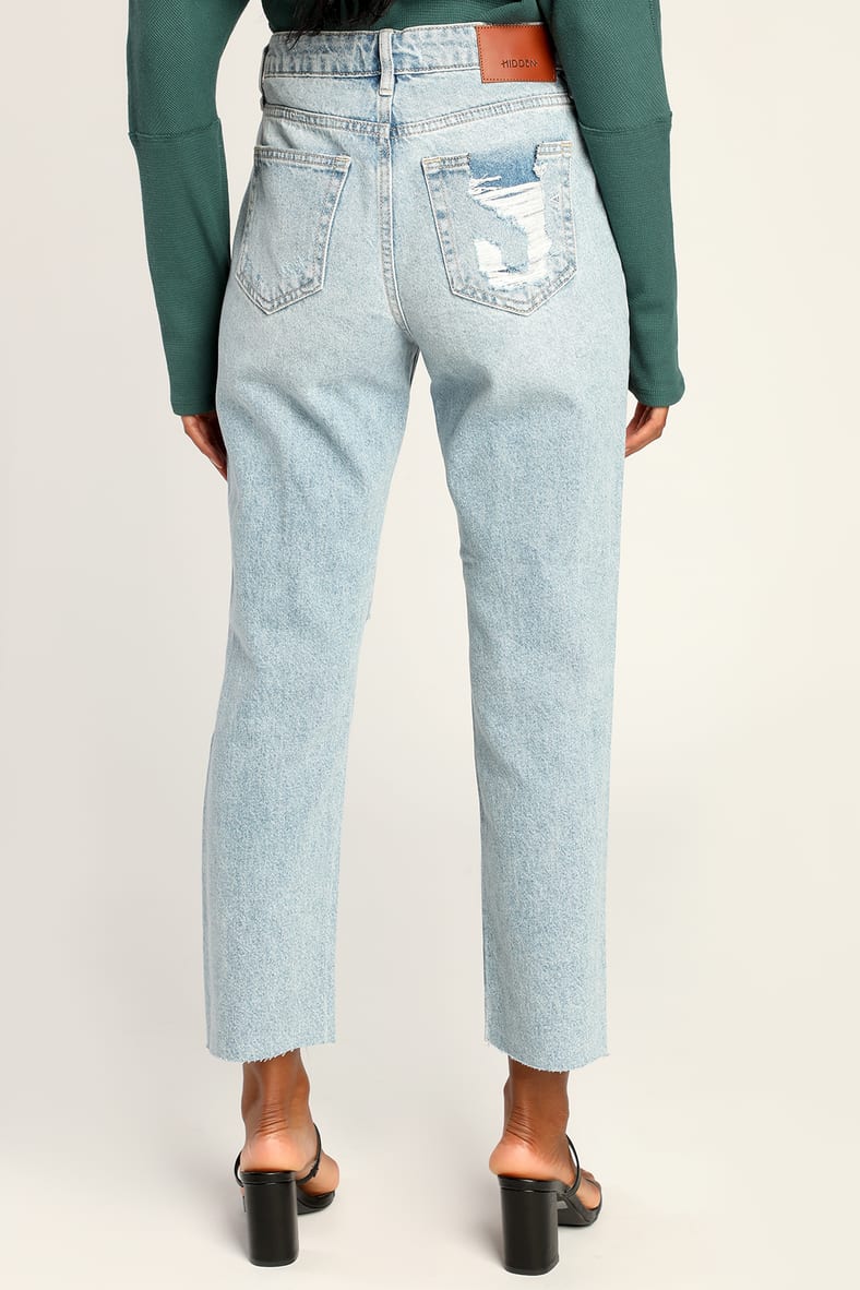 Tracy Light Wash Classic Cropped Straight Leg Jeans