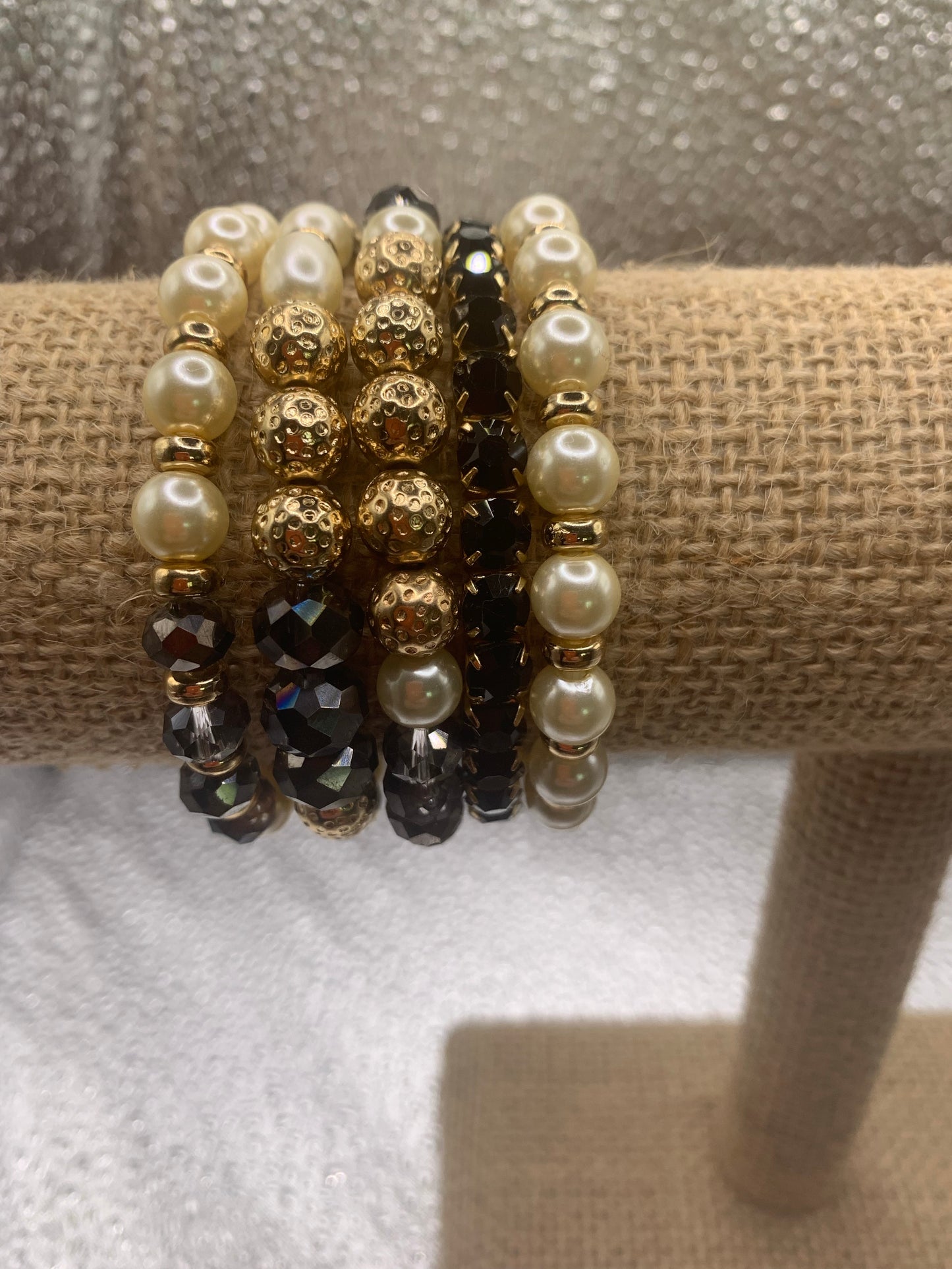 Pearls and Crystal Bracelet Set