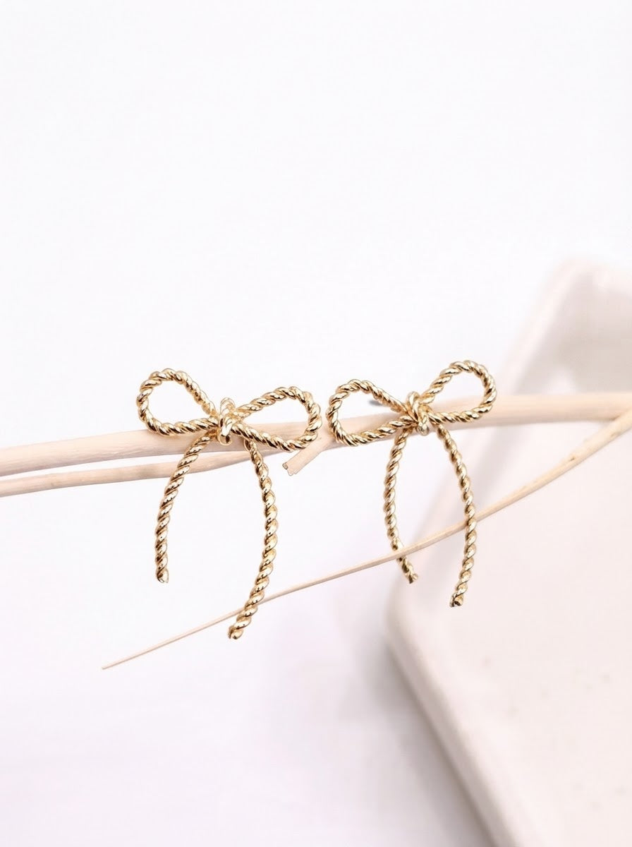 Rope Bow Design Stud Earrings