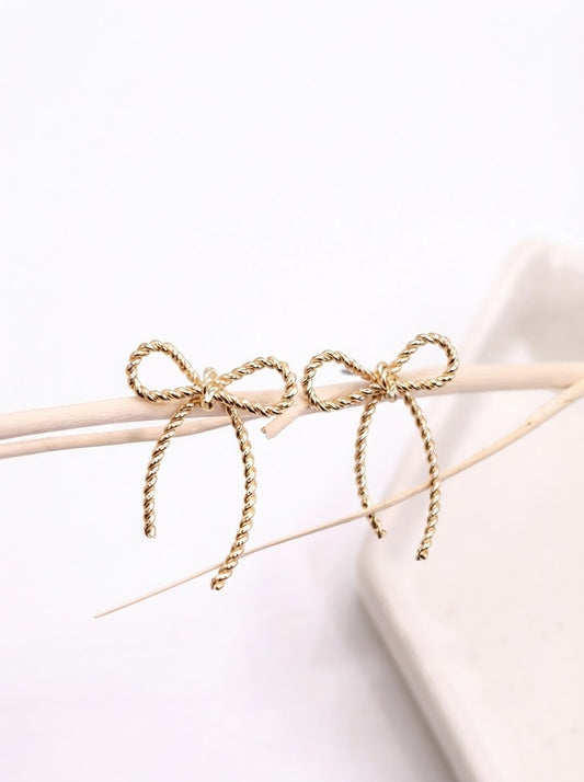 Rope Bow Design Stud Earrings
