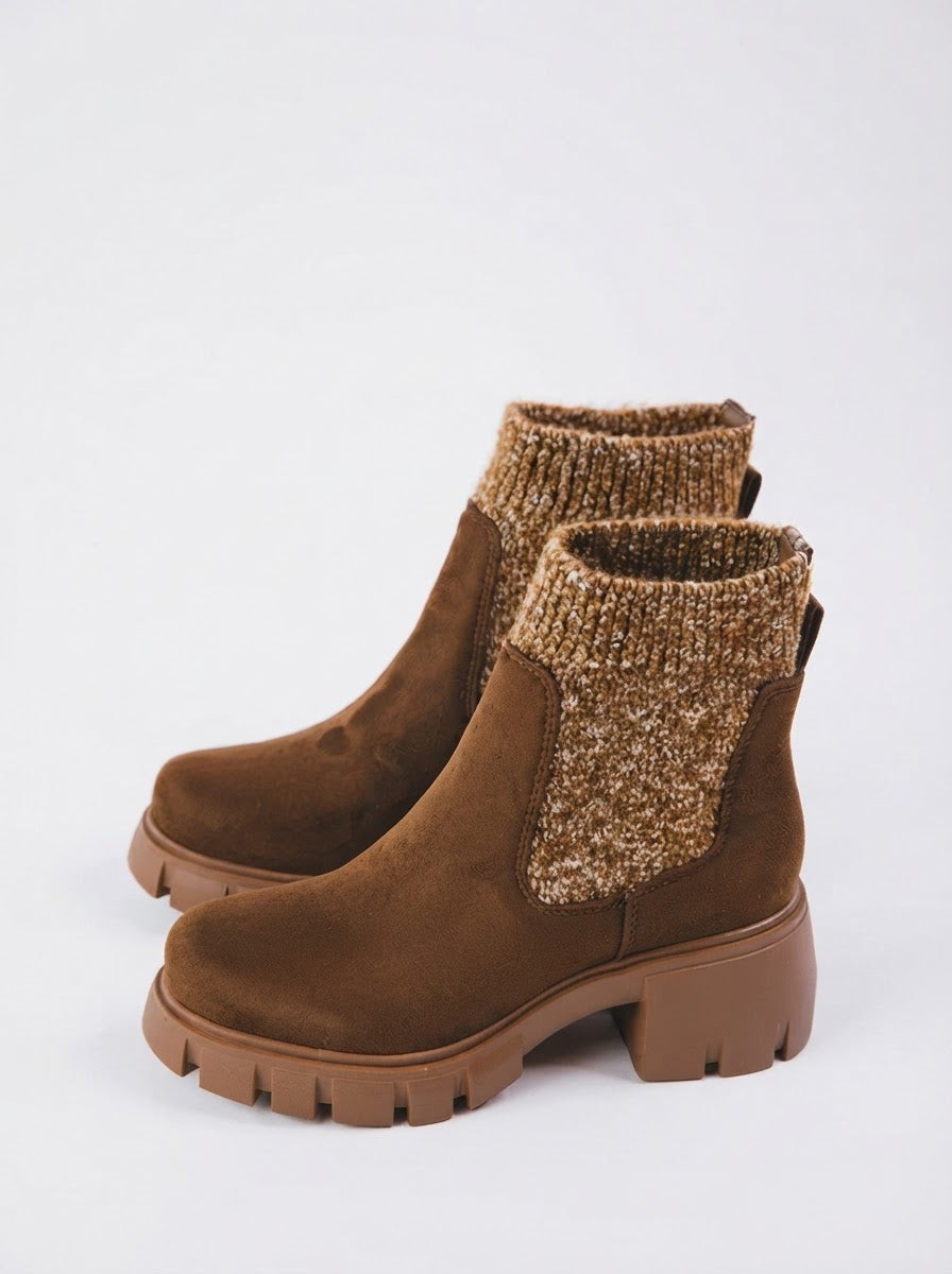 Zordy Sweater Knit Chelsea Boots