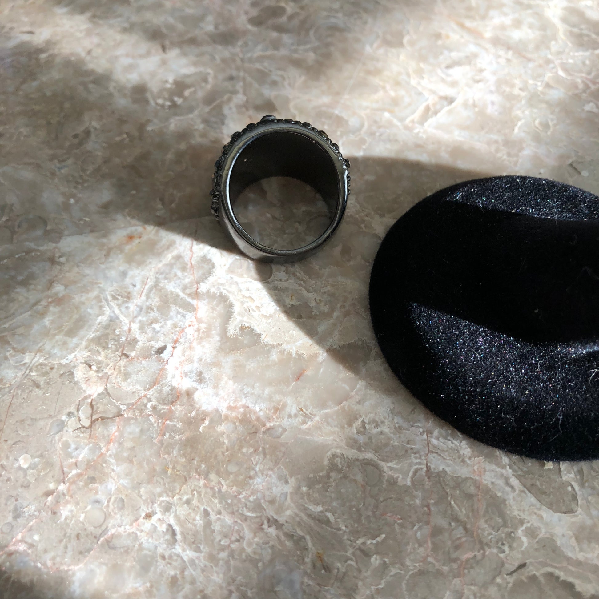 1" X 3/4" MULTI-ROW SMOKEY GRAY CRYSTAL RING - Meraki B Shop